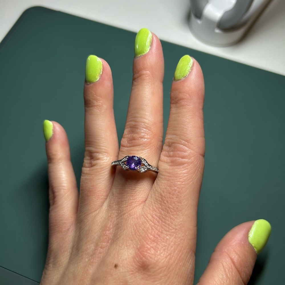 Elegant Purple Stone Silver Ring